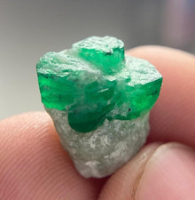 10ct stunning emerald - stunning,