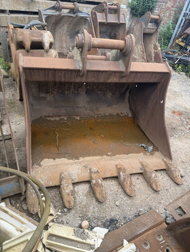 5ft digging bucket 80mm pins - 5ft,