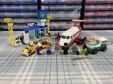 LEGO City Central Airport 60261
