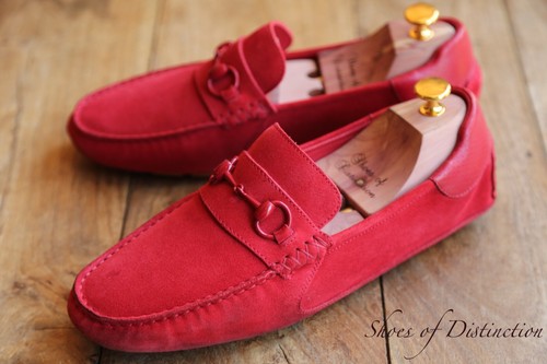 Gucci red suede horse bit - red,