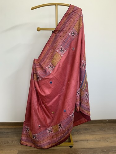 Red hand embroidery kutch - red,