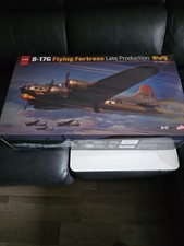 PKHK01E30 HK Models 1:32 Scale