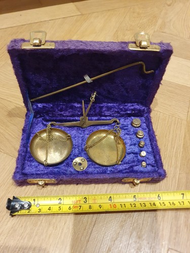 Vintage set jewellers brass - of,