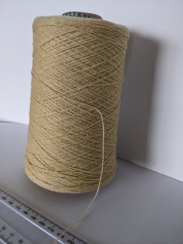 220g merino lambswool ply - 220g,