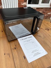 Russell Hobbs RHM2076B Compact