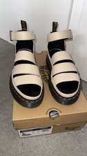 Dr. Martens Clarissa II Quad