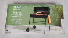 Barrel charcoal BBQ with cover