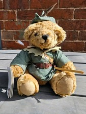 The Great British Robin Hood Bear with Tags In Very Good Condition Rare