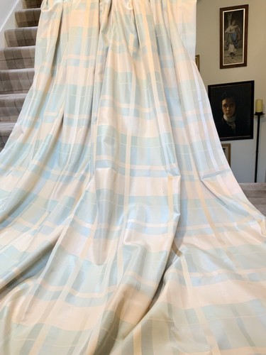 Beautiful pair sateen palest - pair,