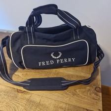 Fred Perry designer  Weekend/ Gym/Tennis Bag Navy good condition