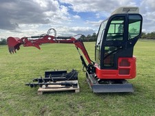 2024 Mini Digger Excavator MachPro 17 Pro + AIRCON + AUGER + Hedge Cut + Buckets