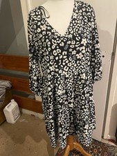 Primark Black And White Loose