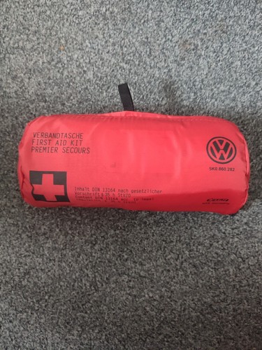 First aid kit - vw,