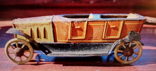 Antique tinplate old car made - old,
