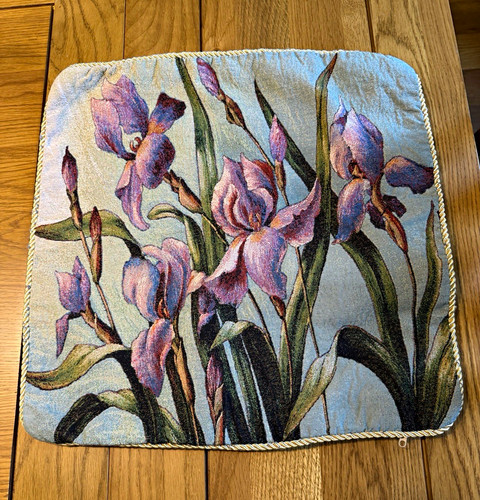 Tapestry floral iris square - iris,