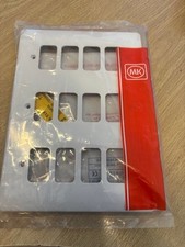 MK K3639WHI Logic Plus 12-Gang