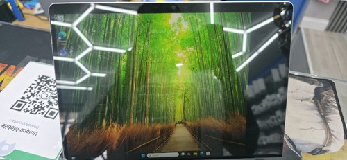 Microsoft surface pro 8 - ,