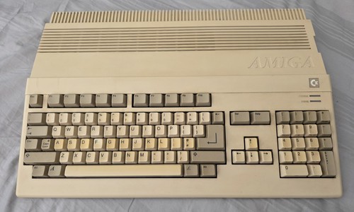 Commodore amiga a500 - commodore,