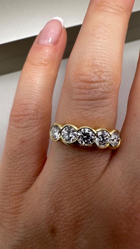 18ct yellow gold - 18ct,