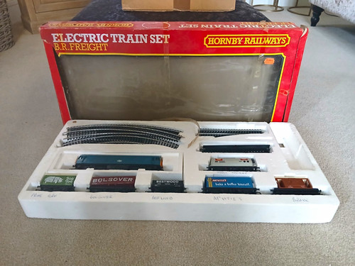 Hornby railways gauge - railways, oo
