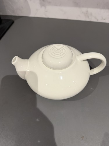 Sirocco brand teapot - , with
