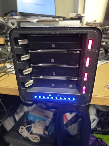 Drobo dr04d bay redundant - 4,