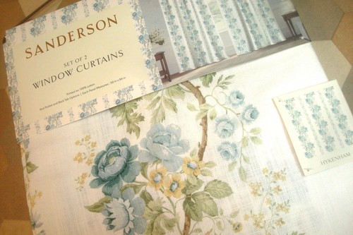 Nwt sanderson window - 2, pc