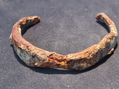Roman iron bracelet with