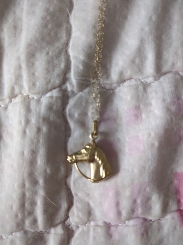 Vintage 9ct gold - horse, head