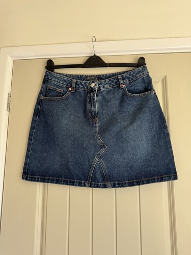 Short denim skirt size - denim,