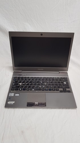 Read toshiba dynabook 3 - read!, 13.3"