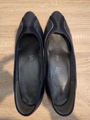 Vintage equity leather - ,