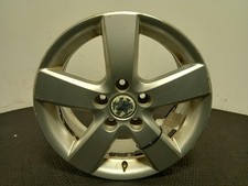 VOLKSWAGEN GOLF Alloy Wheel