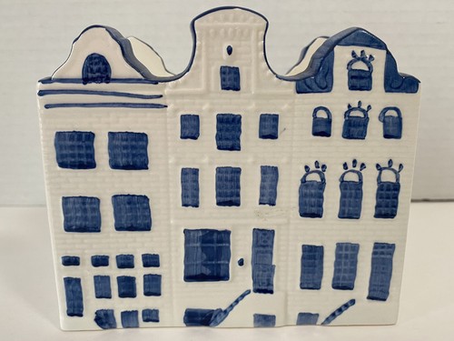 Delft blue canal house napkin - house,