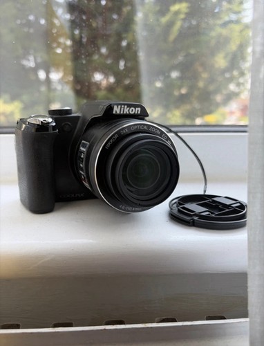 Digital camera nikon - camera,