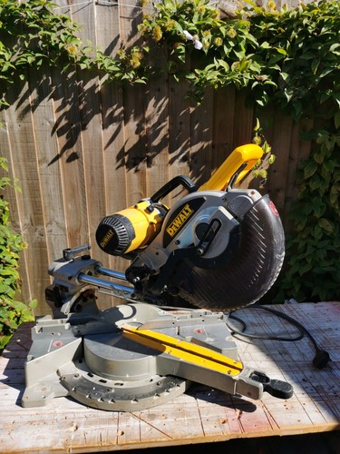 Big capacity dewalt - big, dw717xps