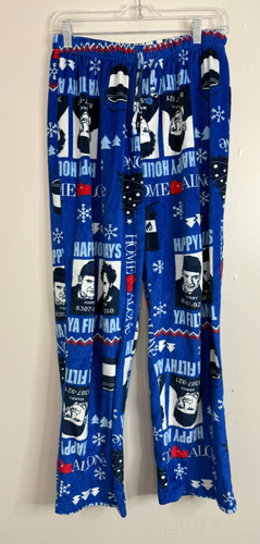 Home alone men merry - alone, men's