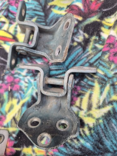 Toyota mr2 mk2 - hinges,