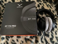 Beyerdynamic DT 770 Pro Black Over-the-Ear Headphones 80 Ohm Hardly Used Boxed