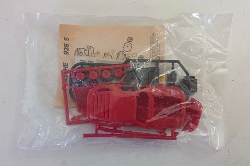 Vintage porsche 928 plastic - porsche,