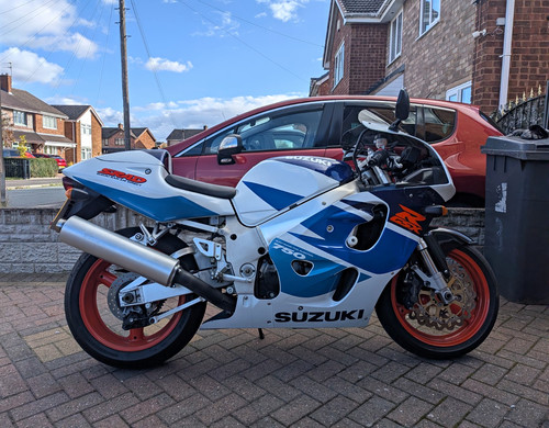 Suzuki gsxr 750 - suzuki, srad