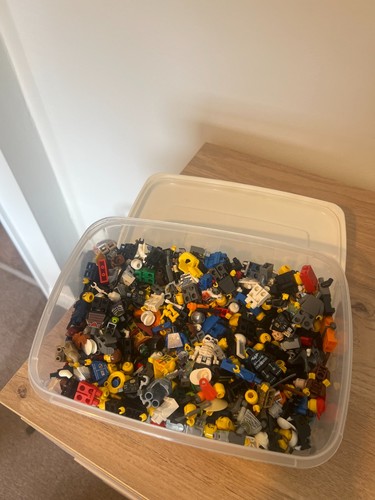 6kg lego minifigure loose - 0.6kg,