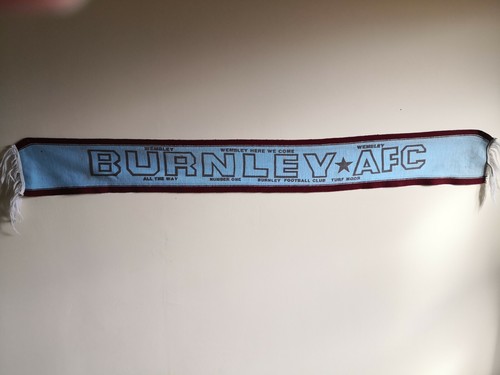 Burnley wolves 1988 sherpa - v,