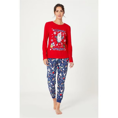 Studio women christmas - studio,