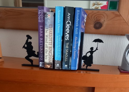 Bookends iconic images pair - images,,