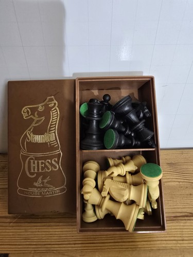 Vintage house martin plastic - martin,