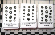 Ancient Roman Empire ~AD 200 genuine jewelry beads in display BLACK 1 case/bid