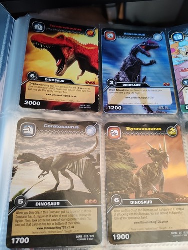 Collectable dinosaur king - collectable,