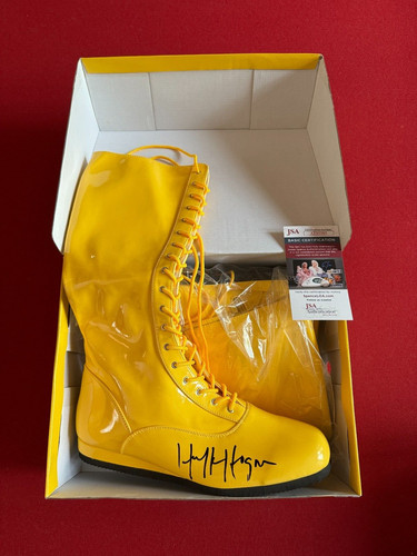 Hulk hogan autographed - hulk, hogan,