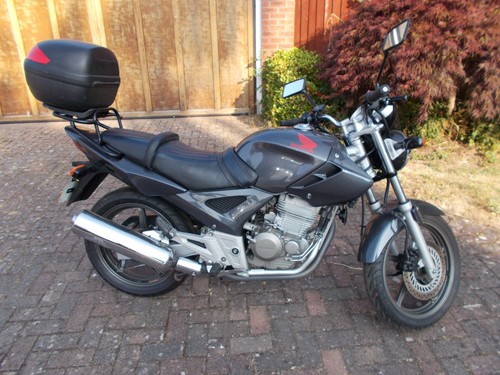Honda cbf250 2008 only 15k - ,